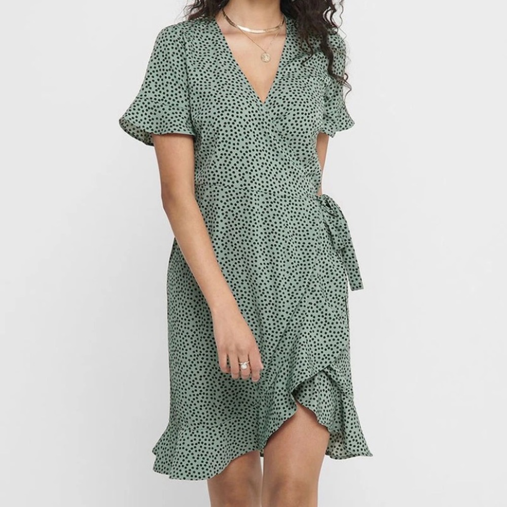 Only Wrap Dress 👗